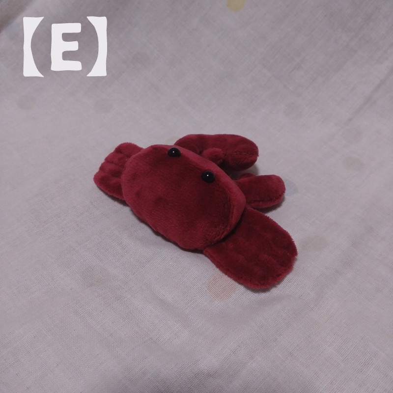 シオマネキぬいぐるみ