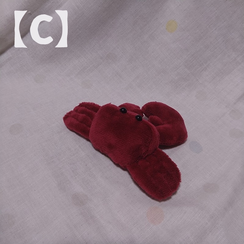 シオマネキぬいぐるみ