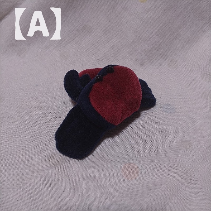 シオマネキぬいぐるみ