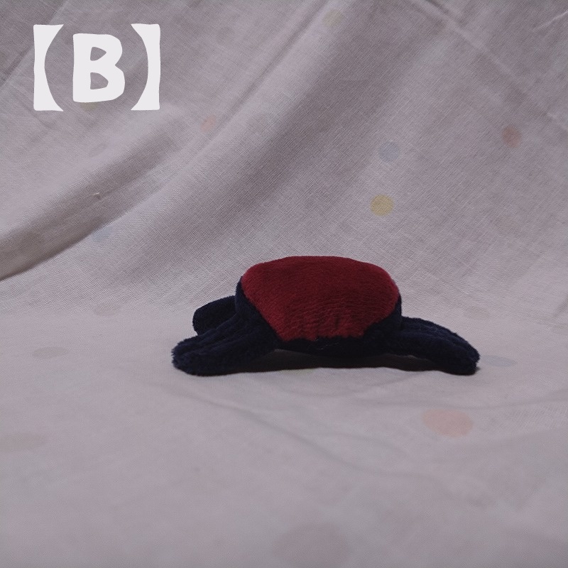 シオマネキぬいぐるみ