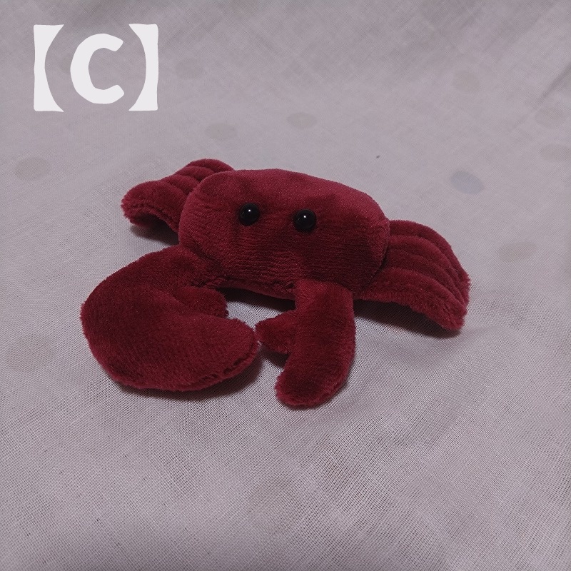 シオマネキぬいぐるみ