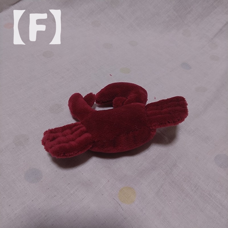 シオマネキぬいぐるみ