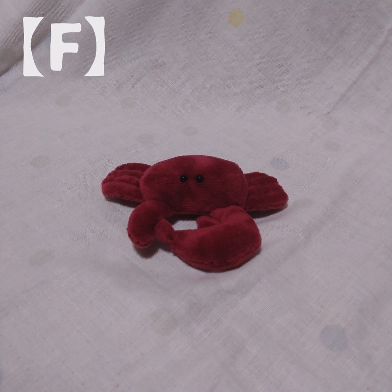 シオマネキぬいぐるみ