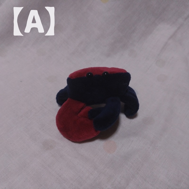 シオマネキぬいぐるみ