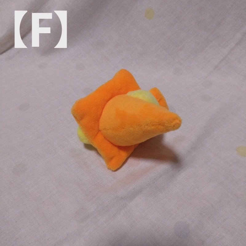 ぴよパイロンぬいぐるみ