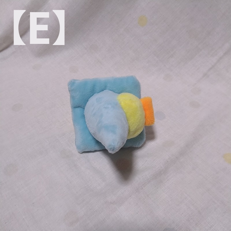 ぴよパイロンぬいぐるみ