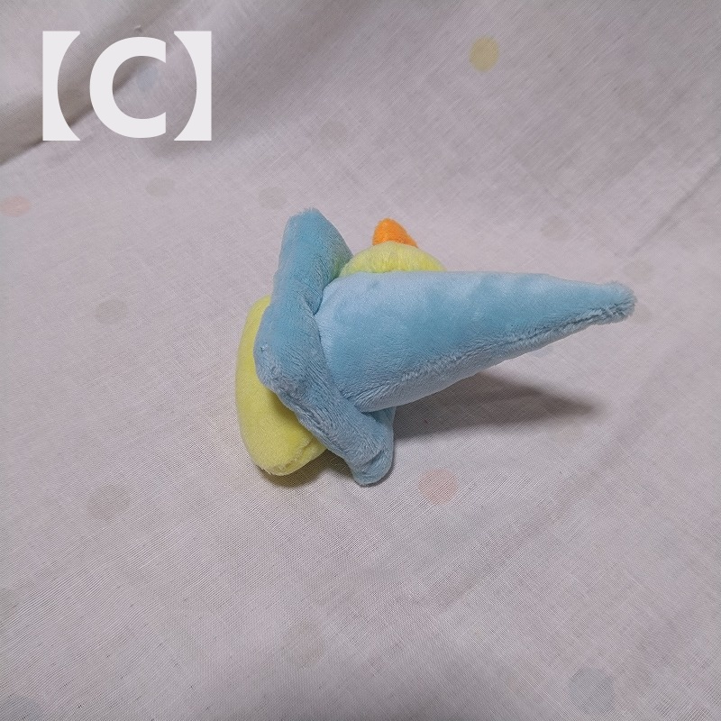 ぴよパイロンぬいぐるみ