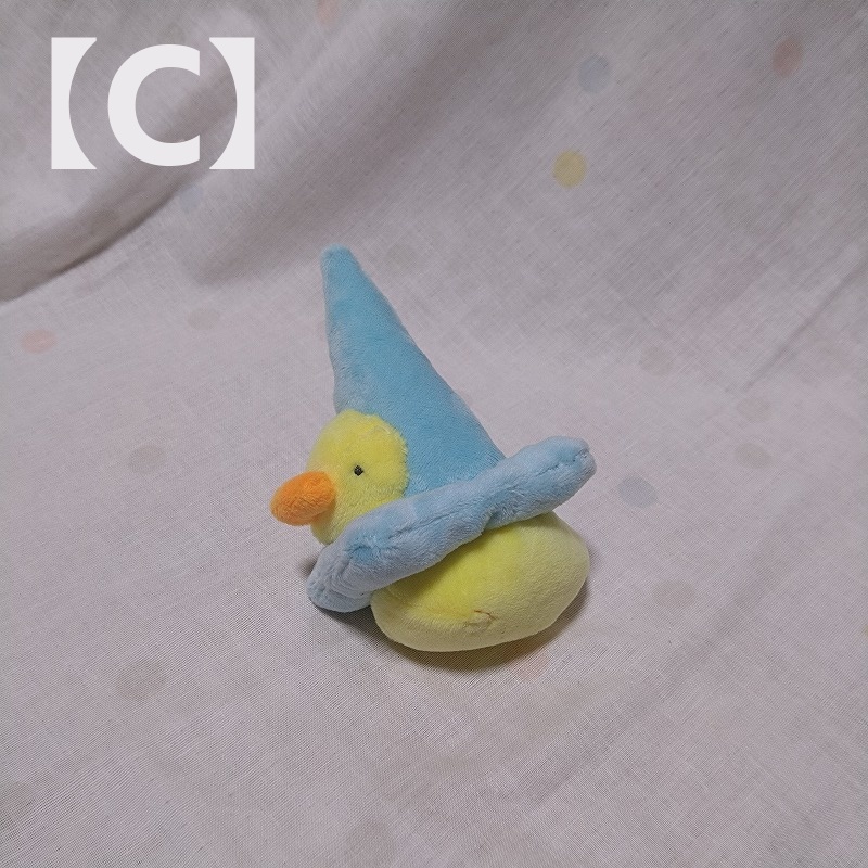ぴよパイロンぬいぐるみ