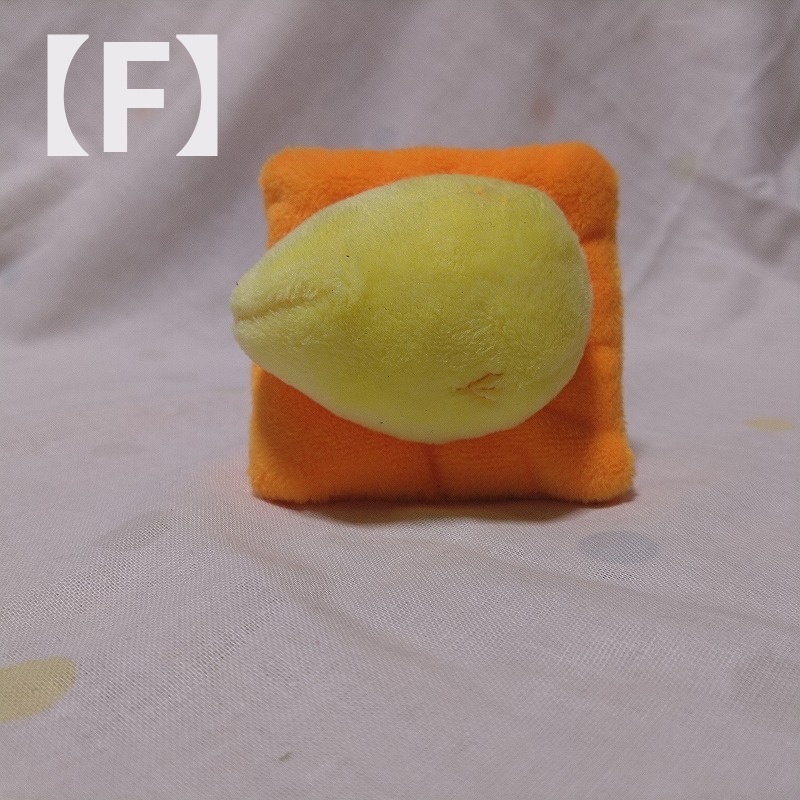 ぴよパイロンぬいぐるみ