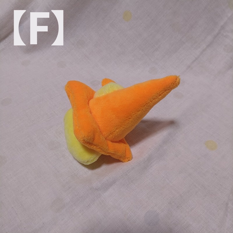 ぴよパイロンぬいぐるみ