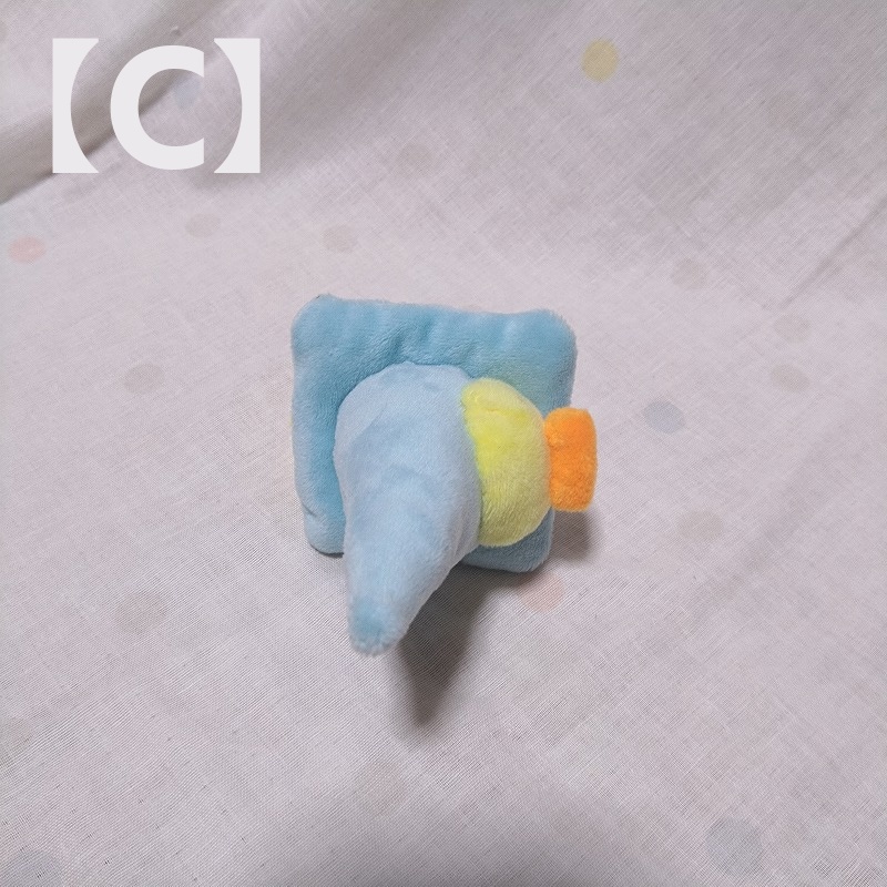 ぴよパイロンぬいぐるみ