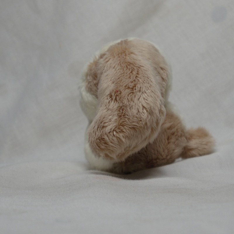ちいさき犬ぬいぐるみ