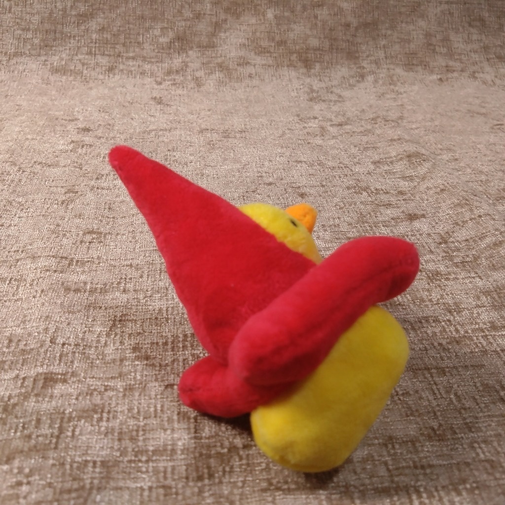 ぴよパイロンぬいぐるみ