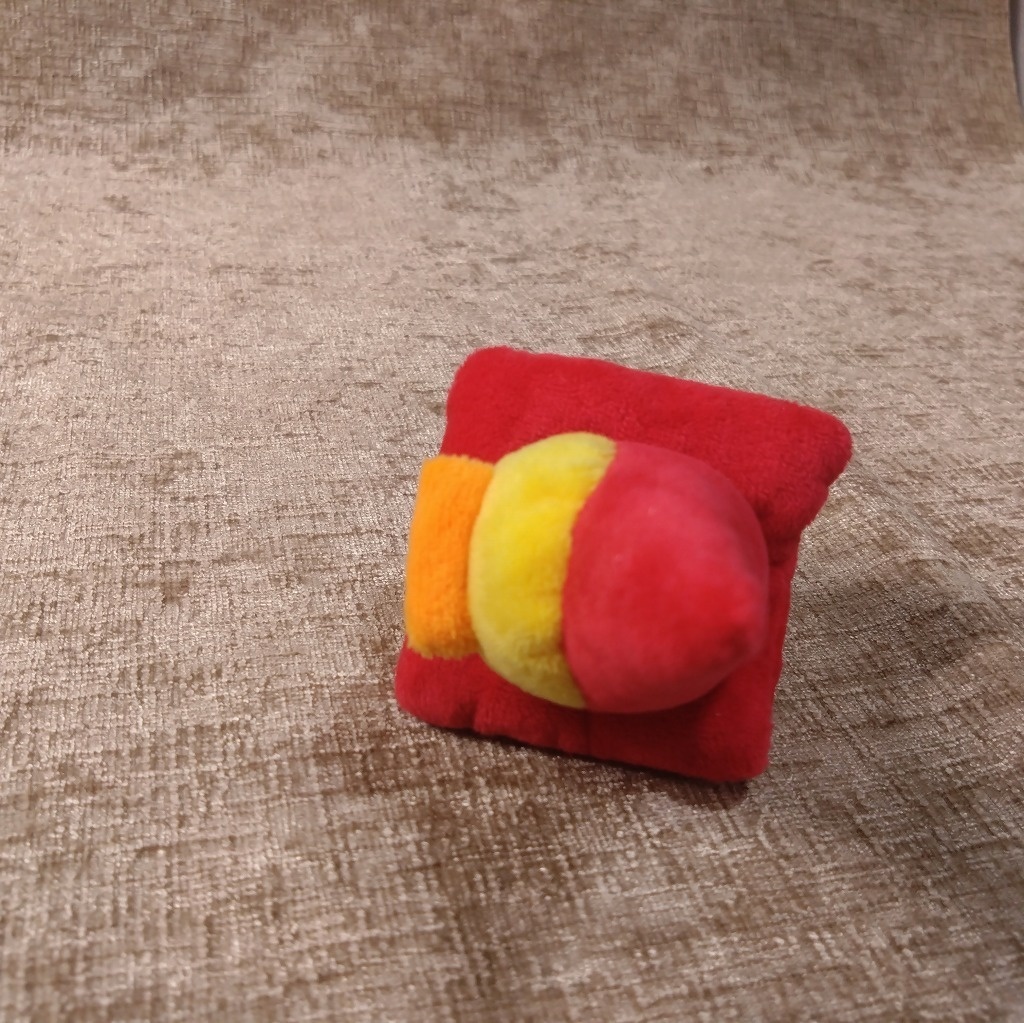 ぴよパイロンぬいぐるみ