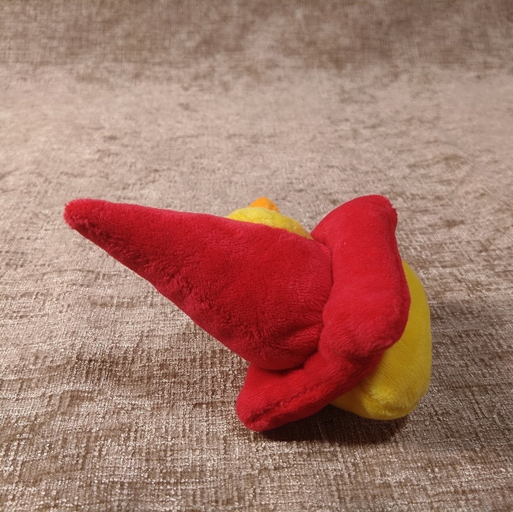 ぴよパイロンぬいぐるみ