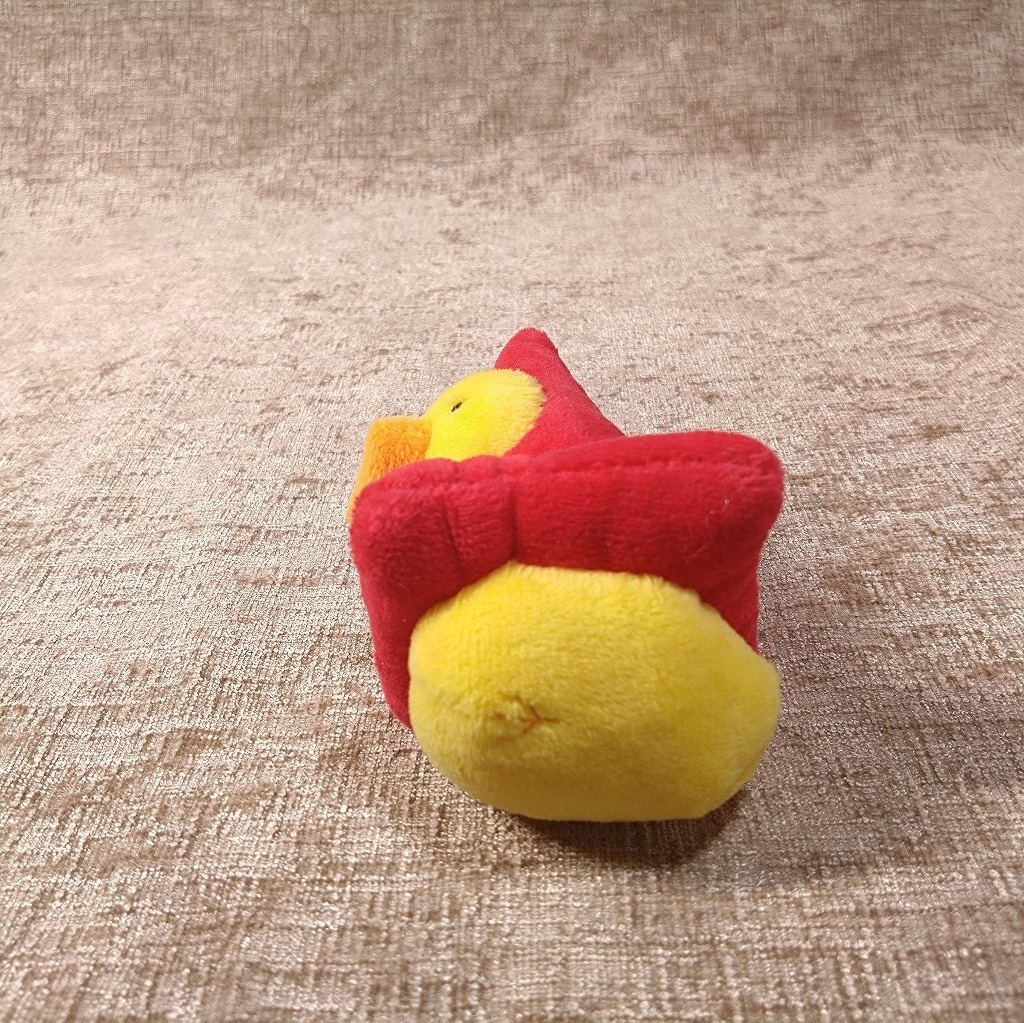 ぴよパイロンぬいぐるみ