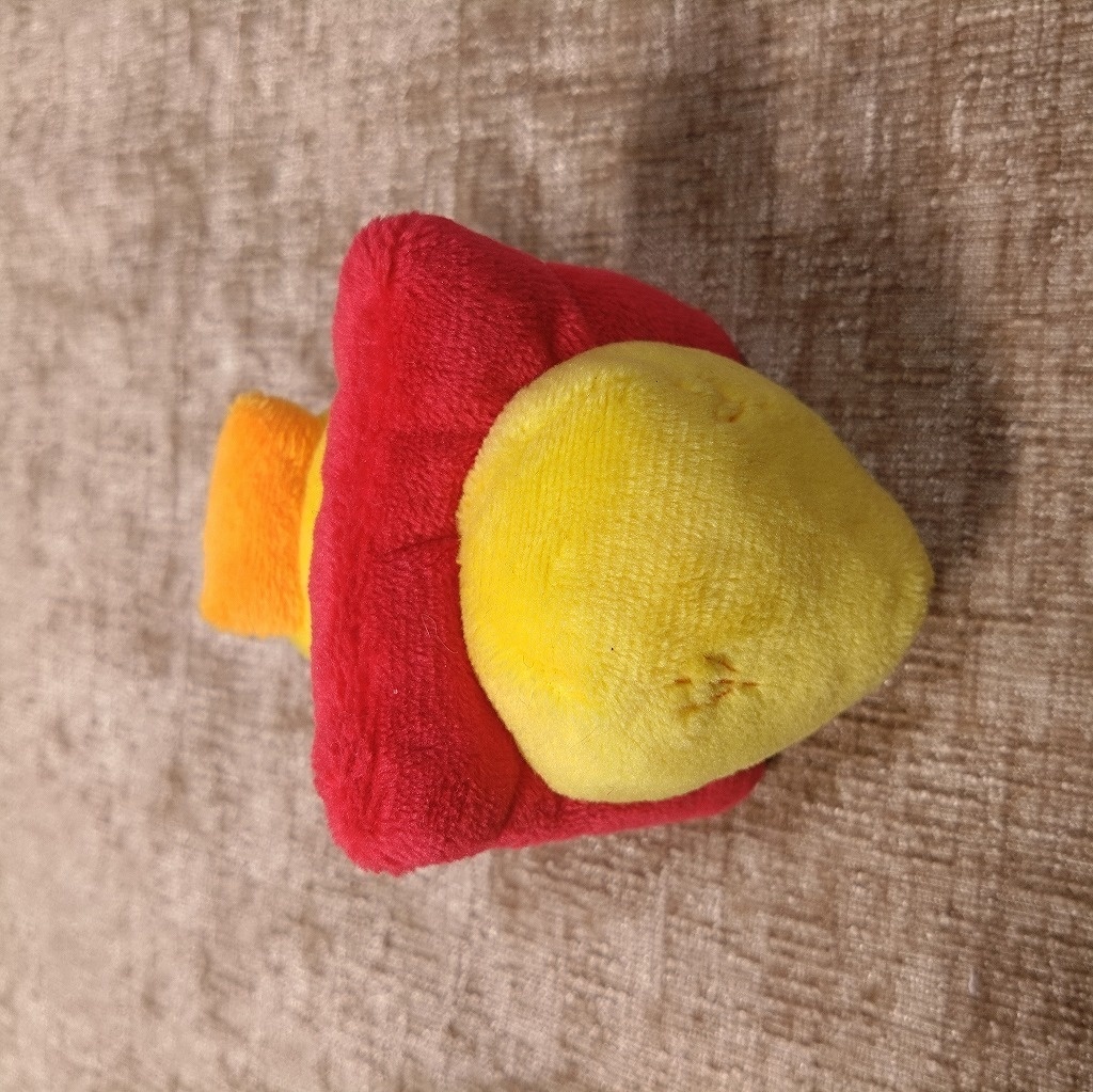 ぴよパイロンぬいぐるみ