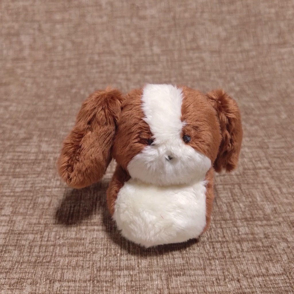 ちいさき犬ぬいぐるみ
