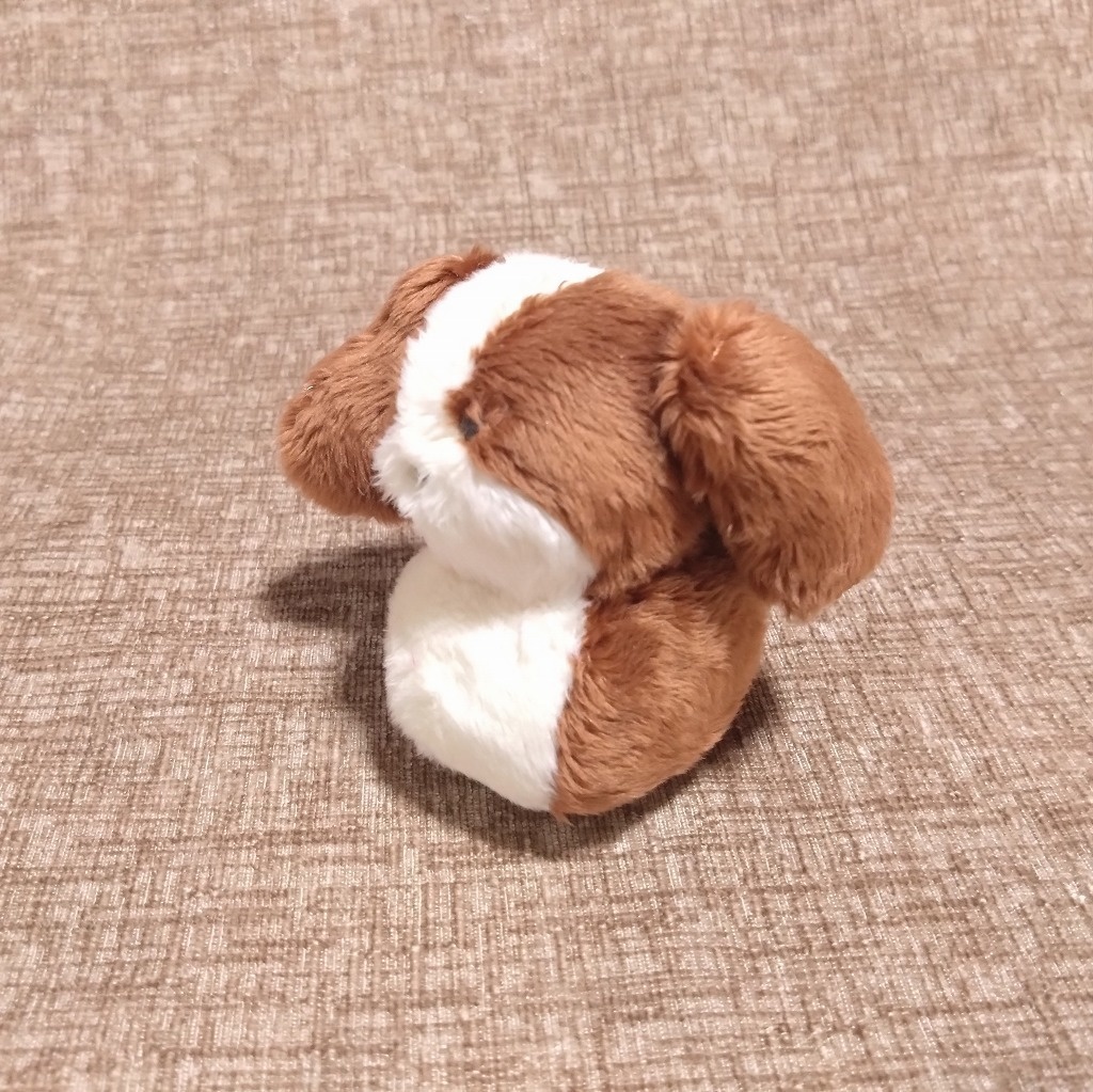 ちいさき犬ぬいぐるみ