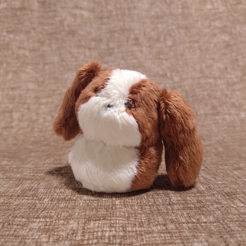 ちいさき犬ぬいぐるみ