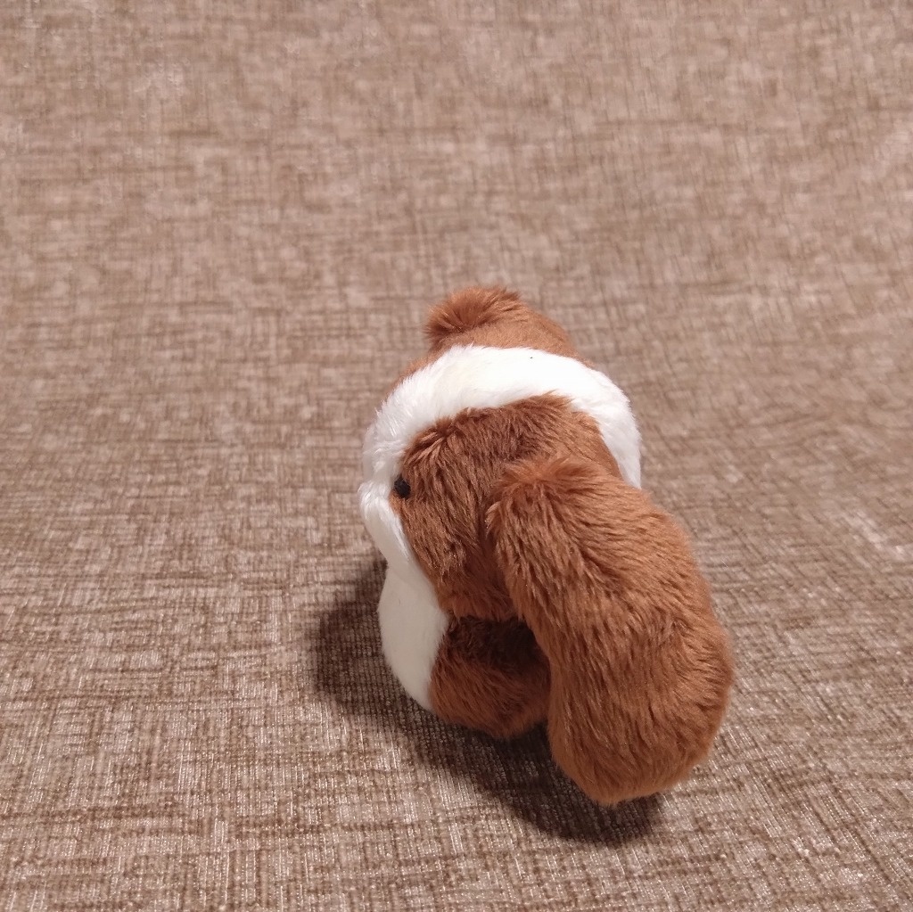 ちいさき犬ぬいぐるみ