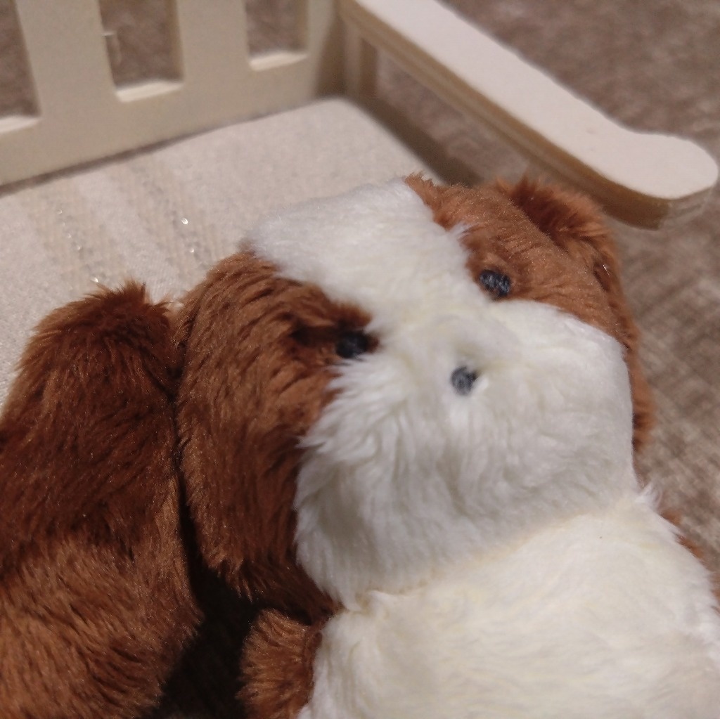 ちいさき犬ぬいぐるみ