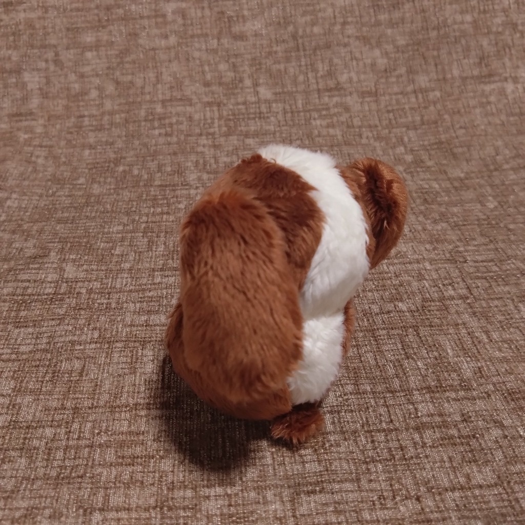 ちいさき犬ぬいぐるみ