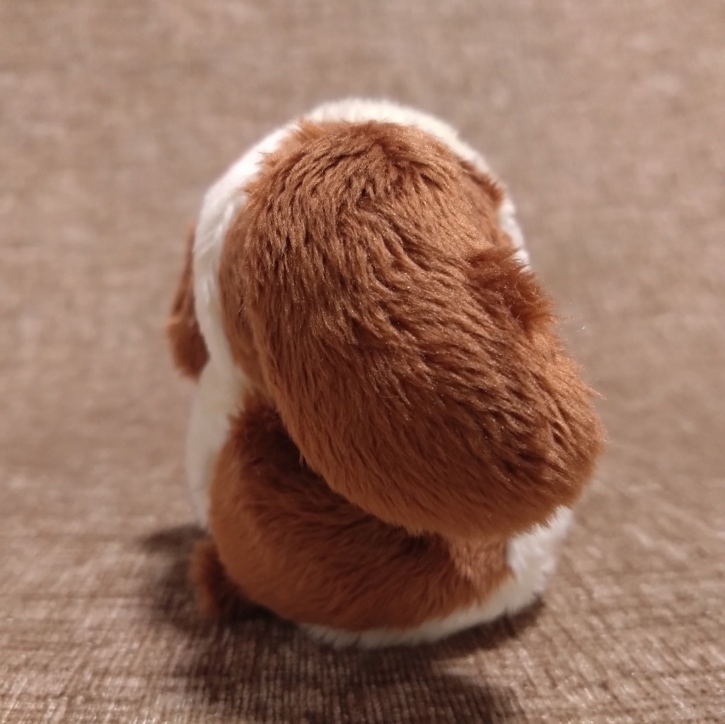 ちいさき犬ぬいぐるみ
