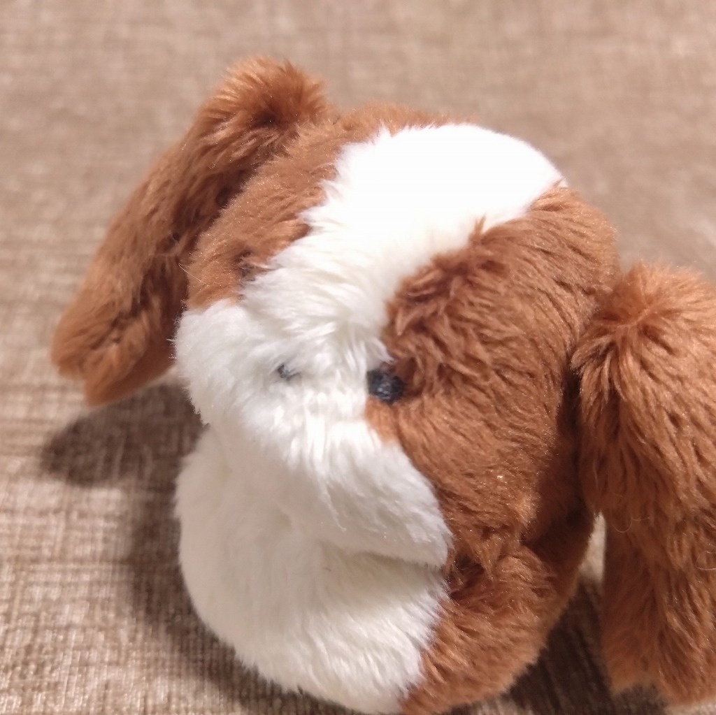 ちいさき犬ぬいぐるみ