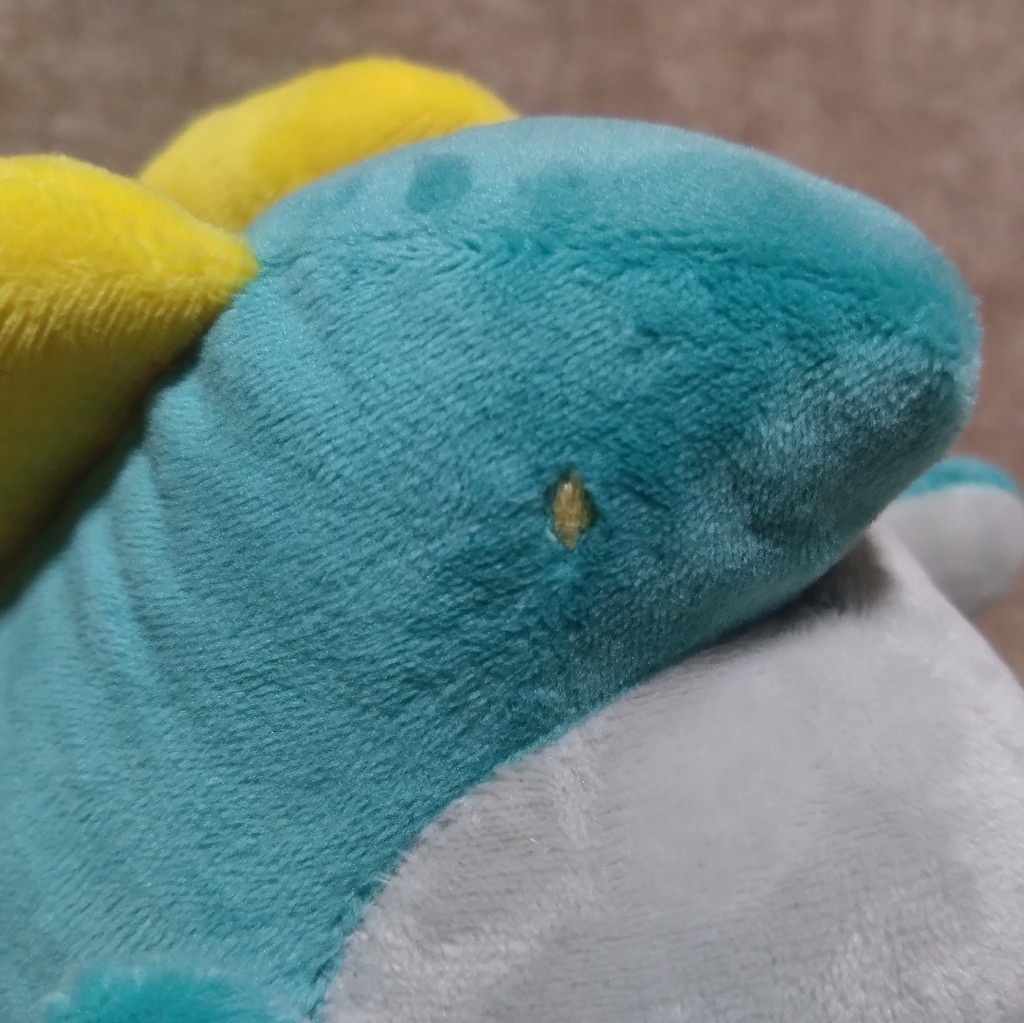 怪獣ぬいぐるみ