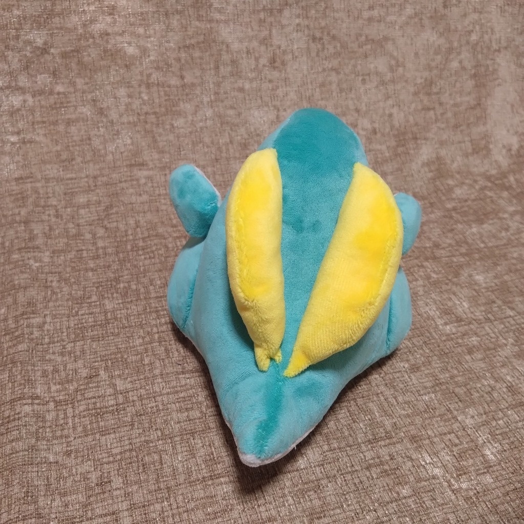 怪獣ぬいぐるみ