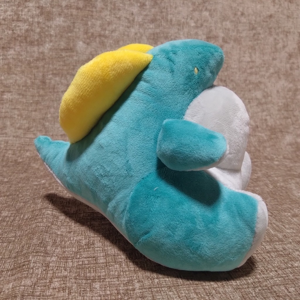 怪獣ぬいぐるみ