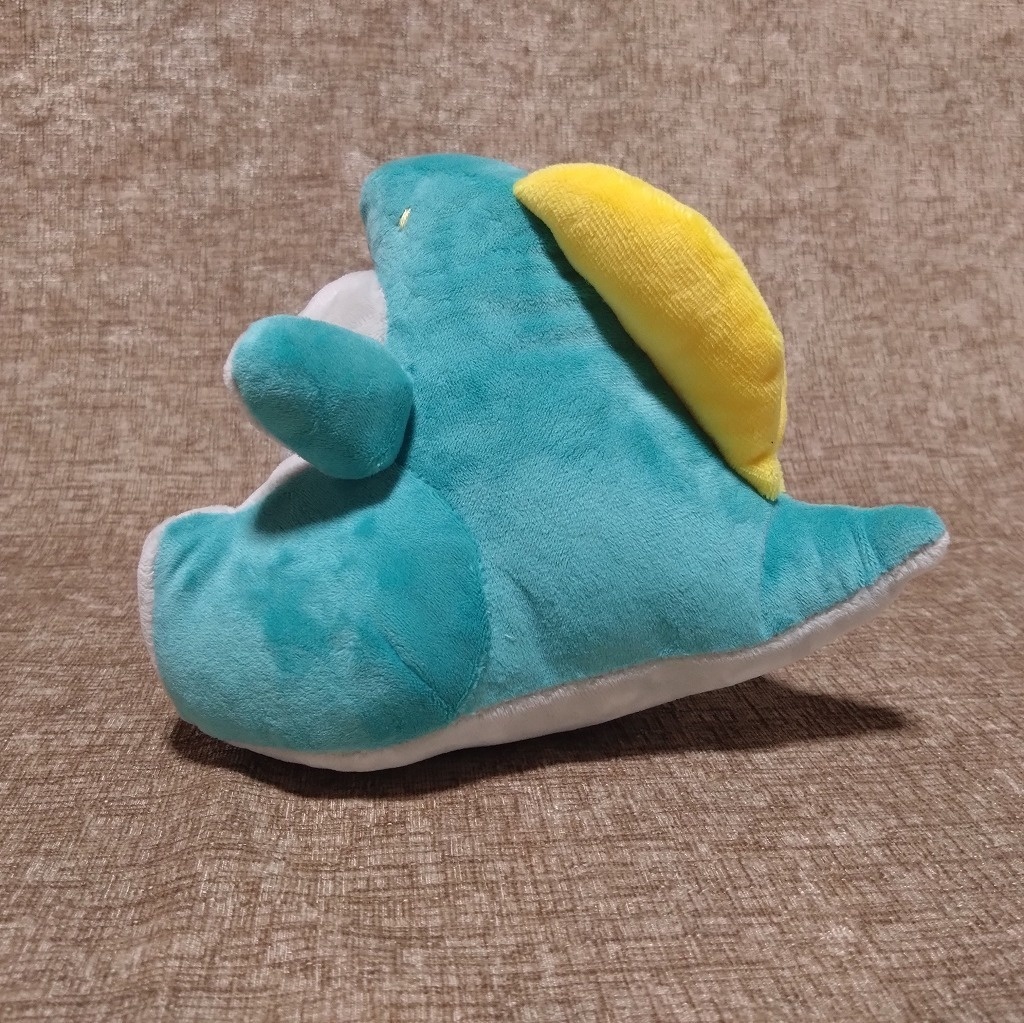 怪獣ぬいぐるみ