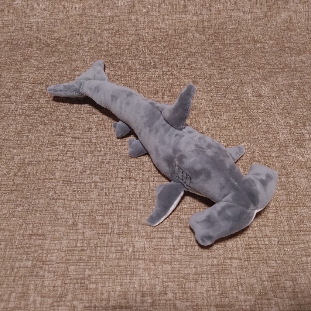 ハンマーヘッドぬいぐるみ