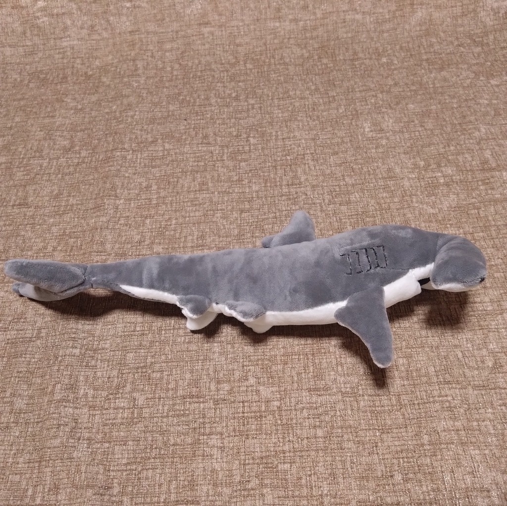 ハンマーヘッドぬいぐるみ