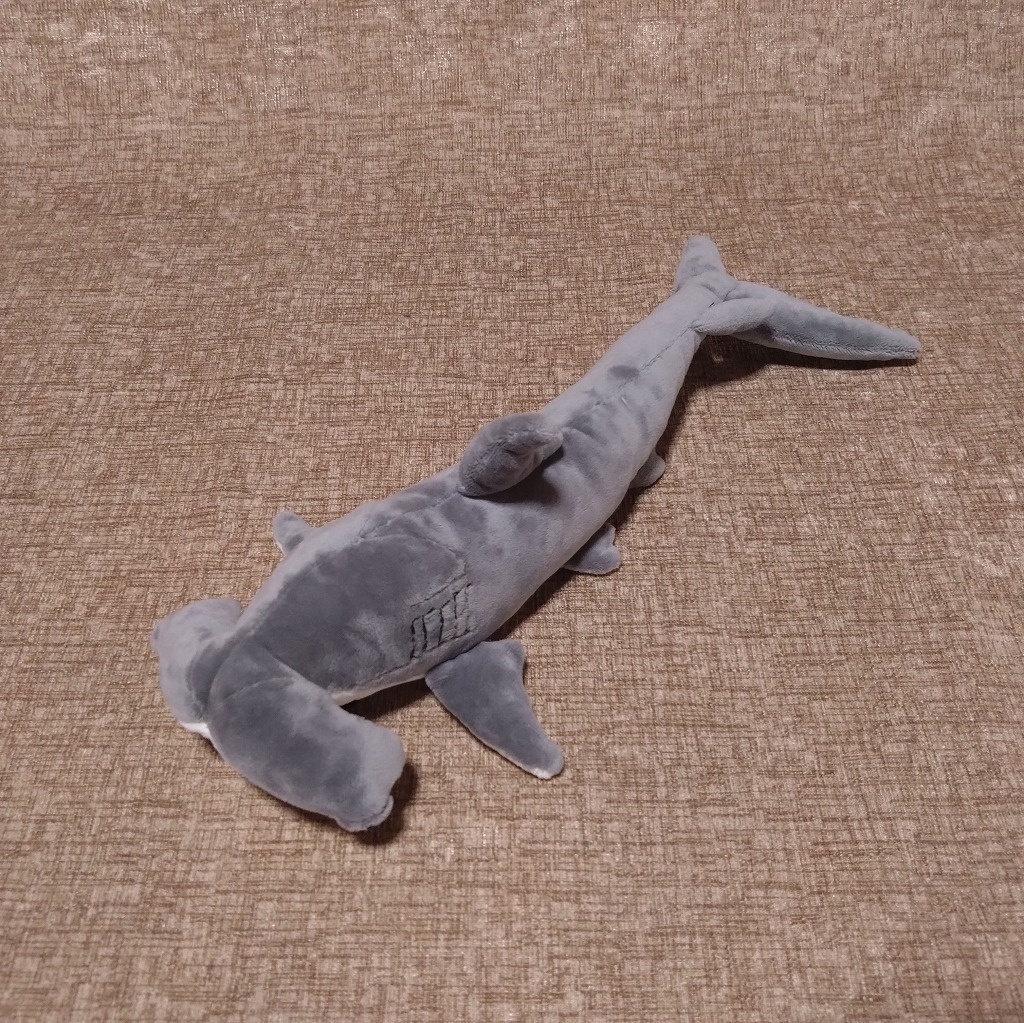 ハンマーヘッドぬいぐるみ