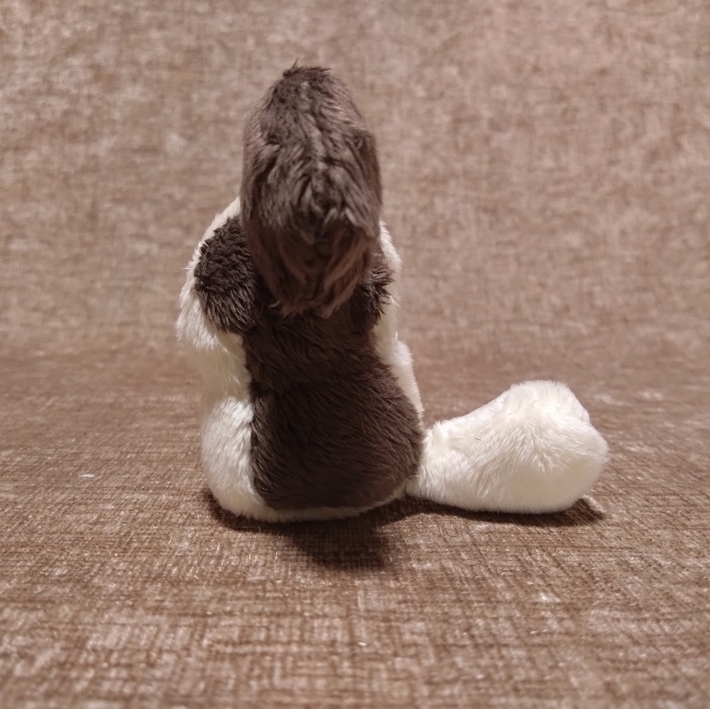 ちいさき犬ぬいぐるみ