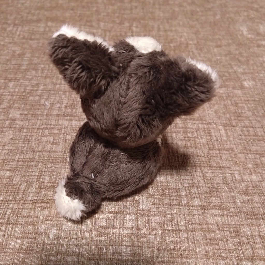 ちいさき犬ぬいぐるみ