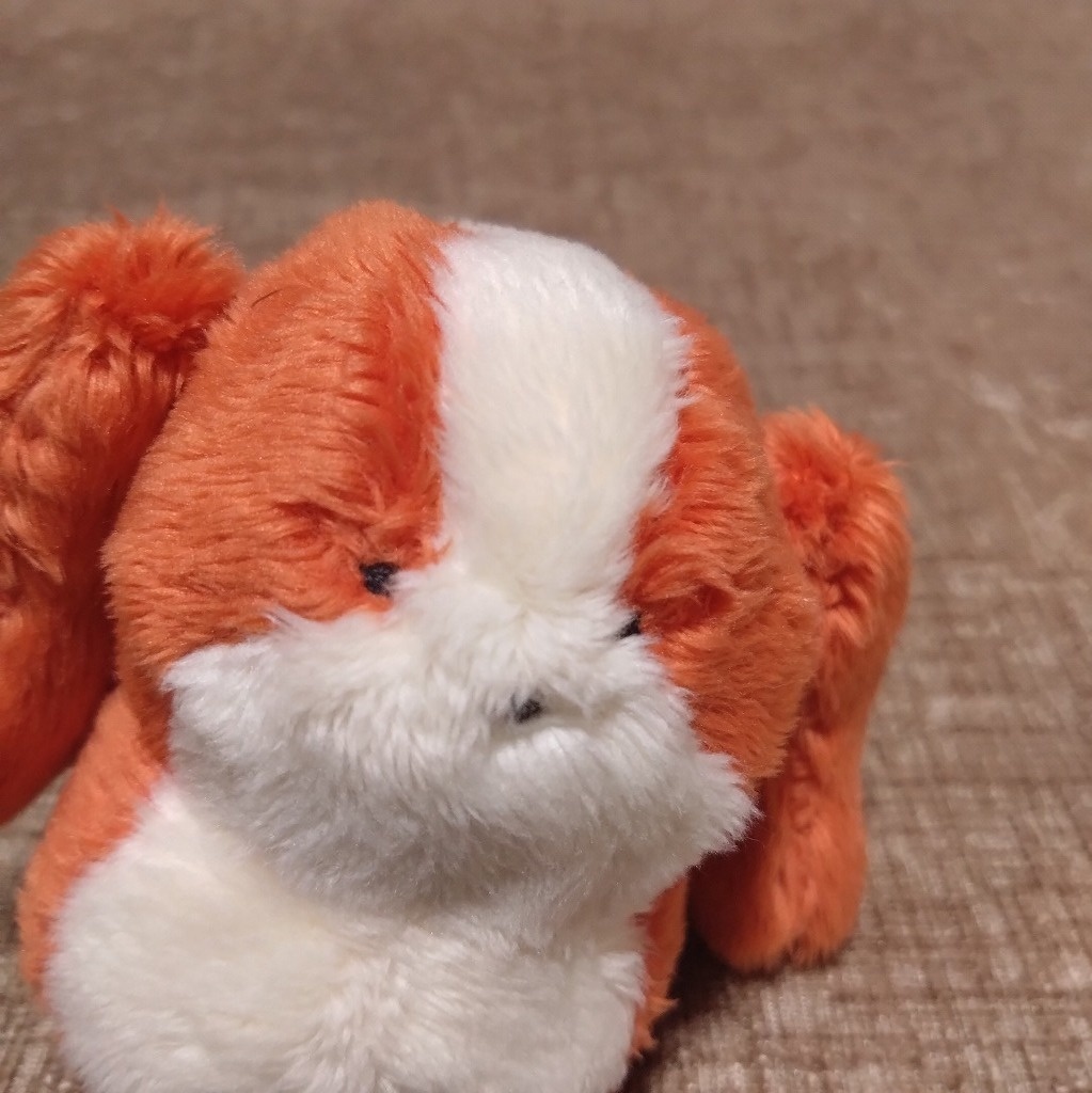 ちいさき犬ぬいぐるみ