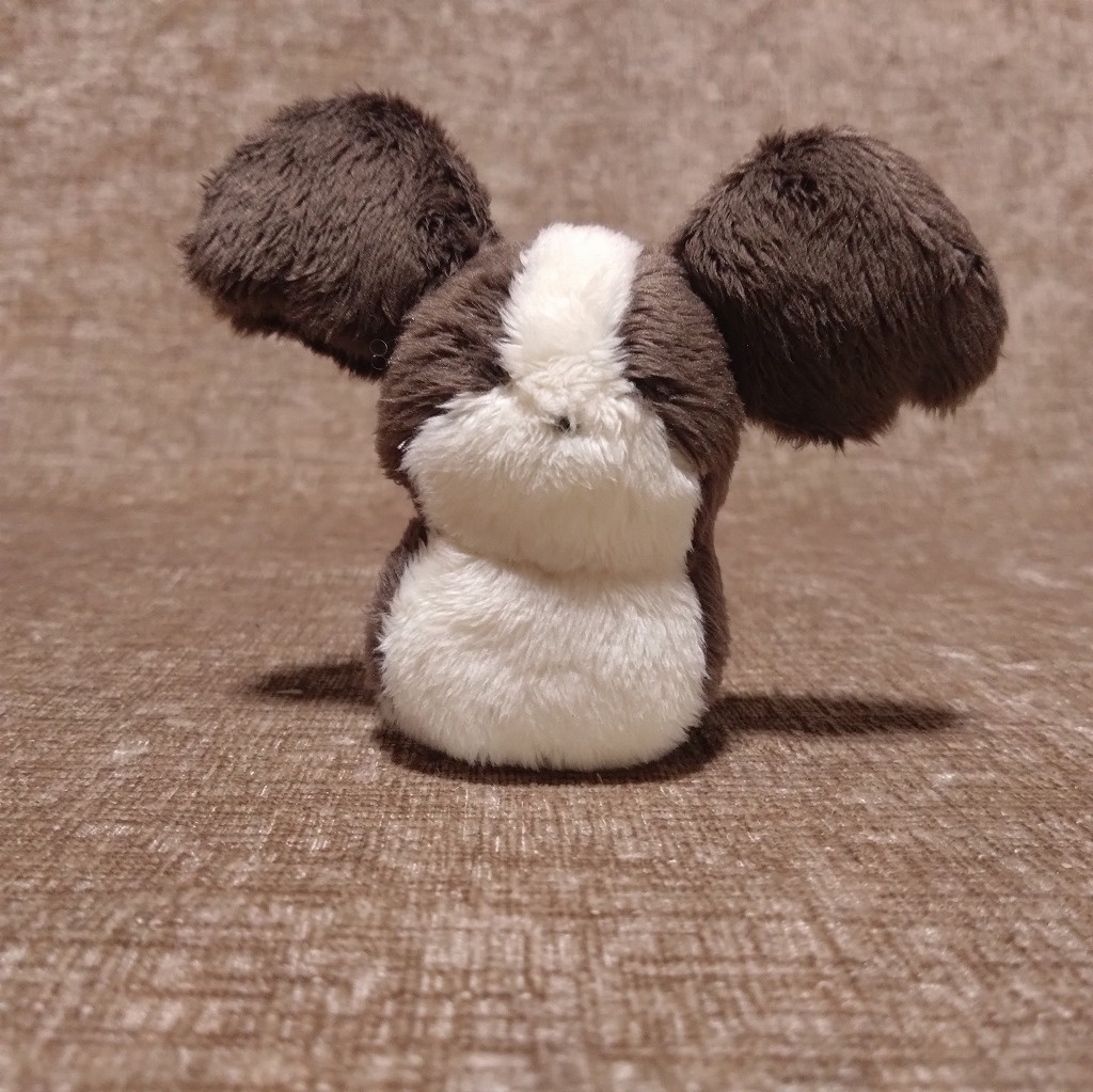 ちいさき犬ぬいぐるみ