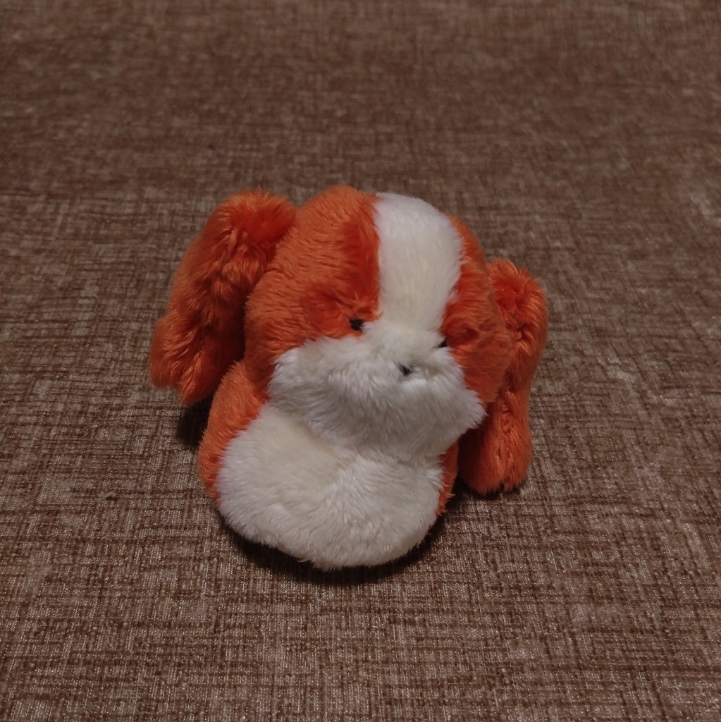 ちいさき犬ぬいぐるみ