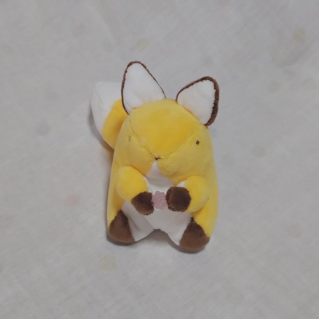 キツネぬいぐるみ