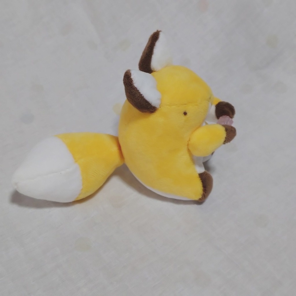 キツネぬいぐるみ