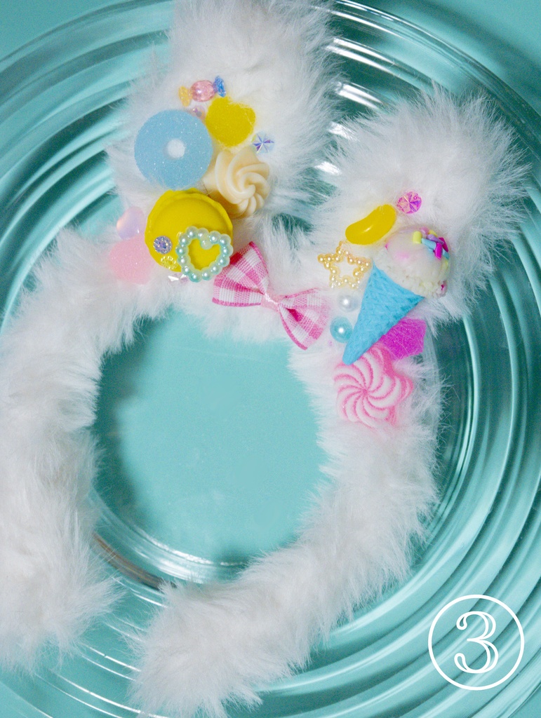 【ホワイト】ふわふわファンシーカチューシャ