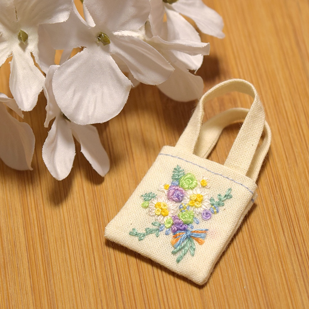 お花刺繍トートバッグ(ぬい用)