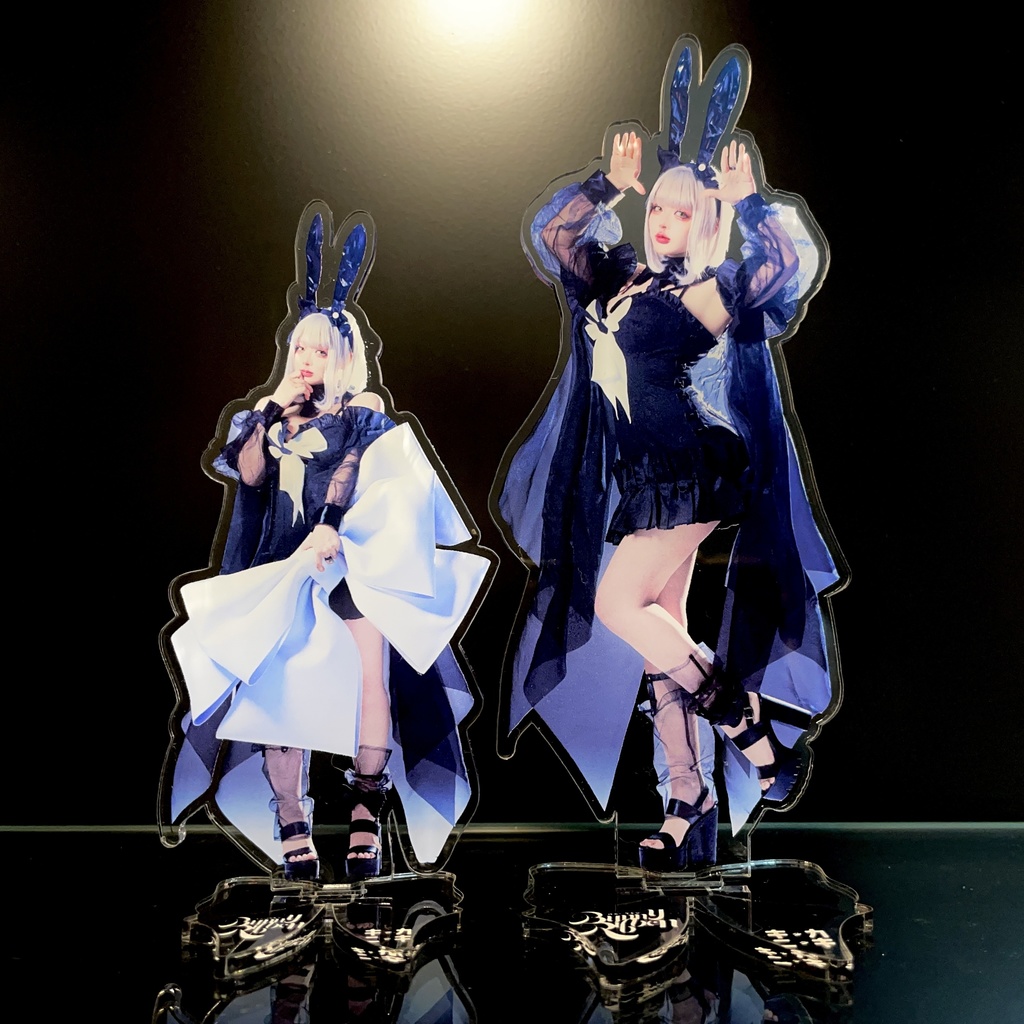 白黒うさぎアクスタ・アクキー