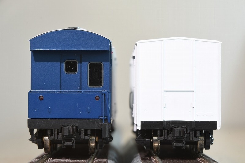 アク社レムフ用空気管付き連結器1両分