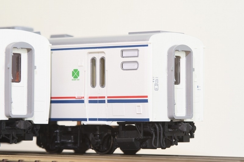 トラム社 HO やすらぎ中間用車端パーツ(一編成分)