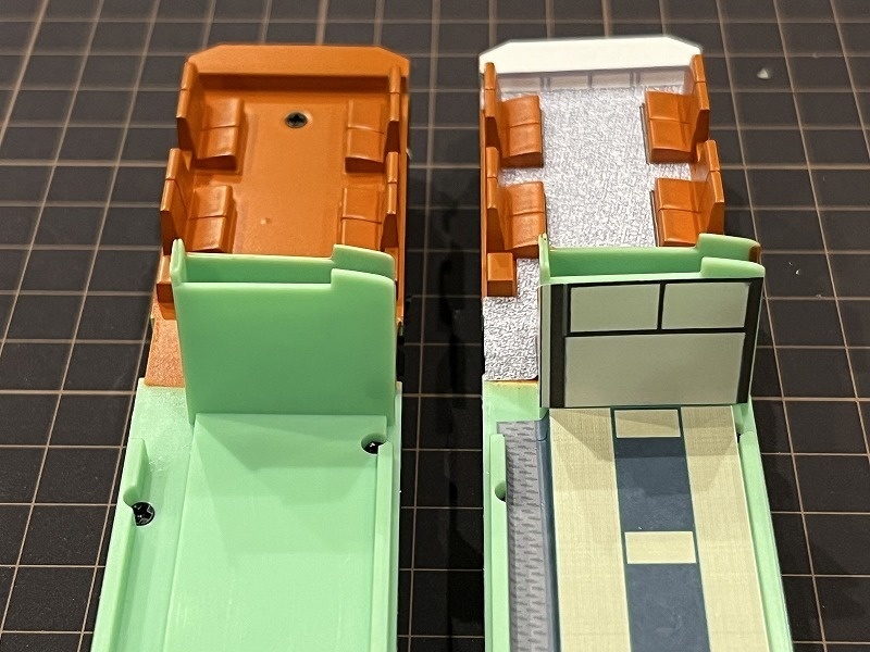 トラム社 HO やすらぎ室内シール、パーツ一式(一編成分)