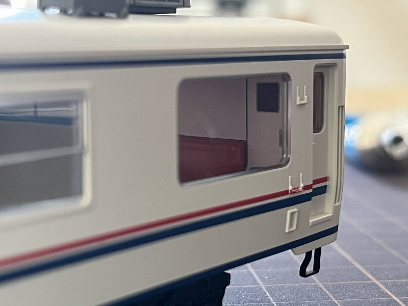 トラム社 HO やすらぎ室内シール、パーツ一式(一編成分)